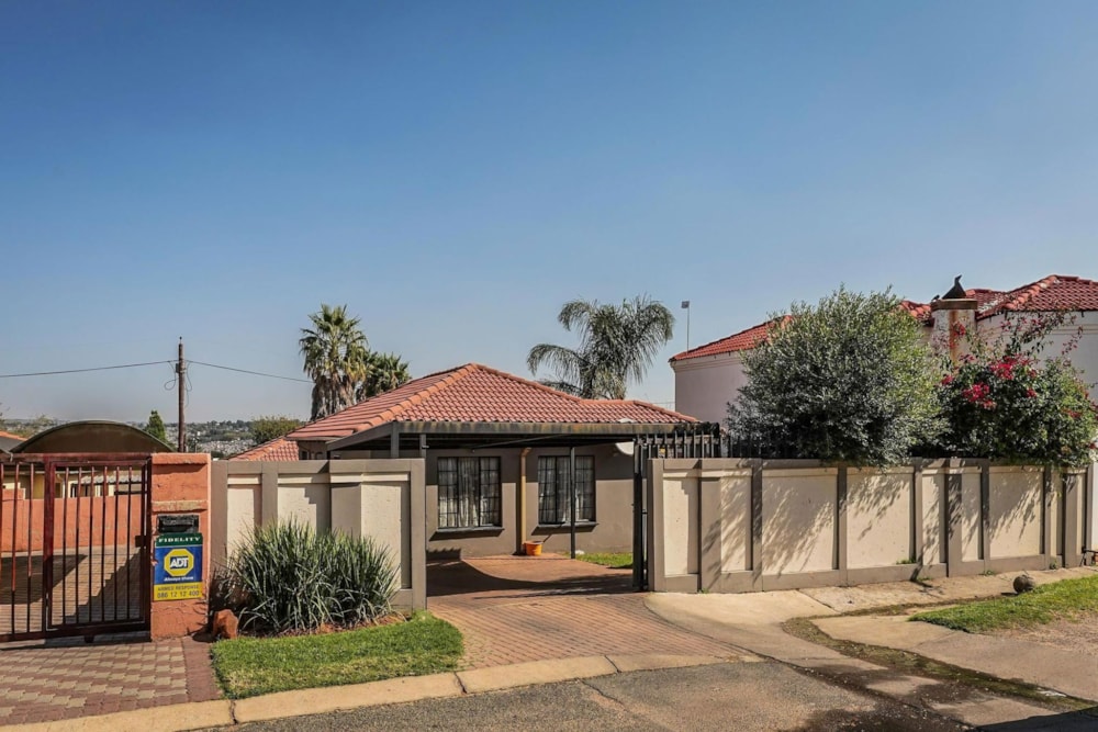 House sold in Cosmo City - RAN1658436 House sold in Cosmo City - RAN1658436