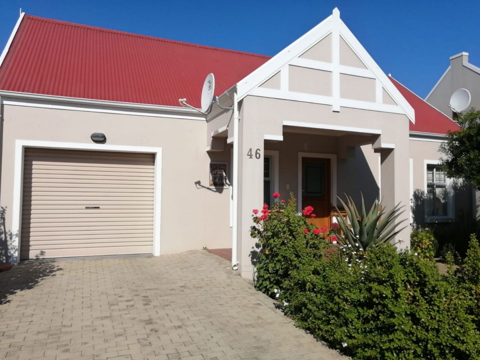 Retirement home for sale in Oudtshoorn - 1OU1658807
