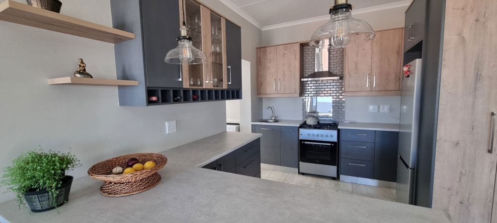 House sold in Altona Village - TK1659896 House sold in Altona Village - TK1659896