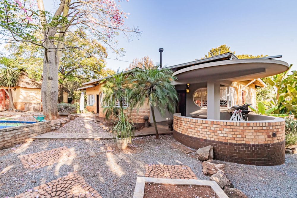 House sold in Lyttelton Manor - CN1659166 House sold in Lyttelton Manor - CN1659166