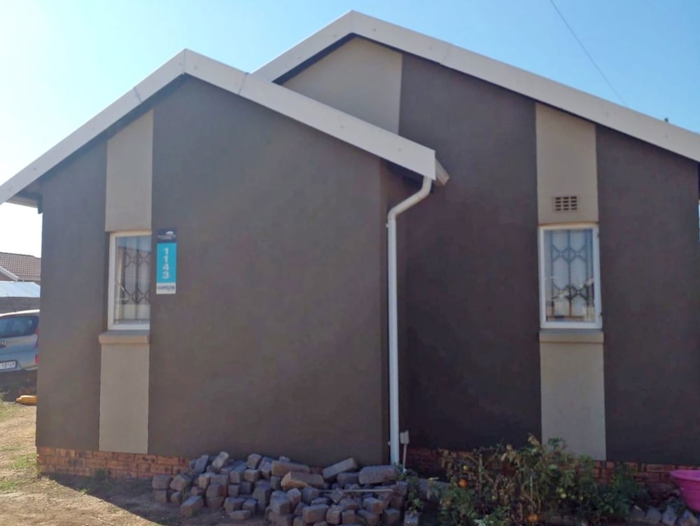 House for sale in Savanna City - 1VT1659114