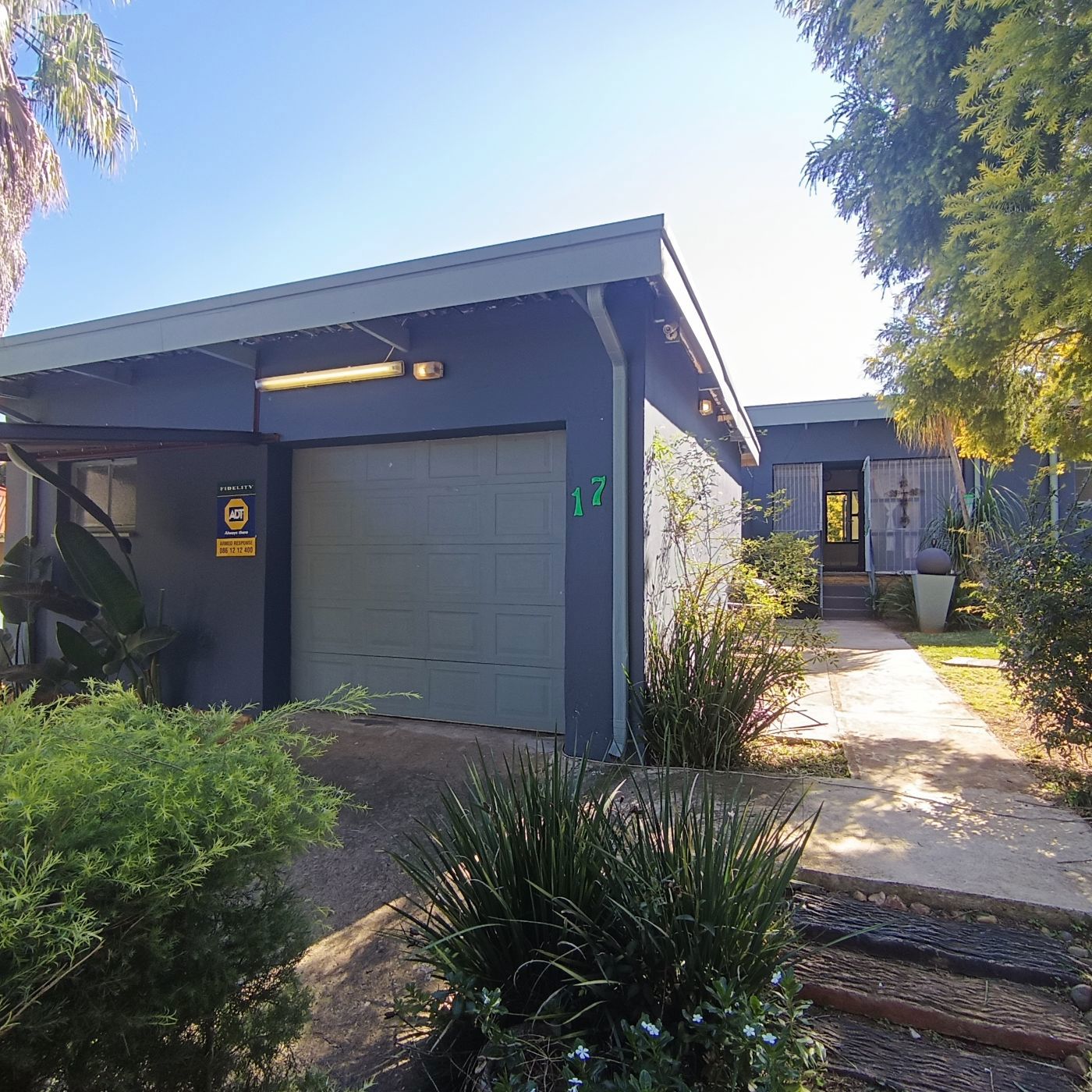 House for sale in Sunnyridge, Newcastle - 1NW1659116