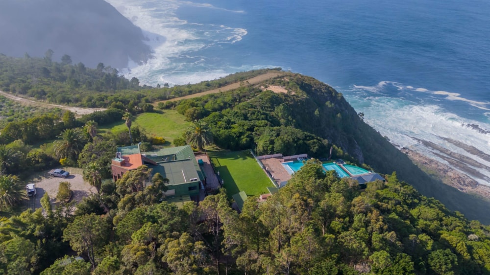 Beach resort for sale in Tsitsikamma - 1SA1659206