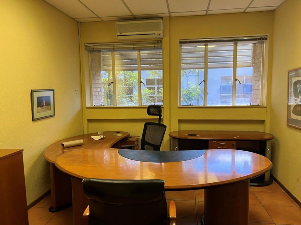 Commercial industrial property for sale in Gaborone West, Botswana - 3BO1708431 Commercial industrial property for sale in Gaborone West, Botswana - 3BO1708431