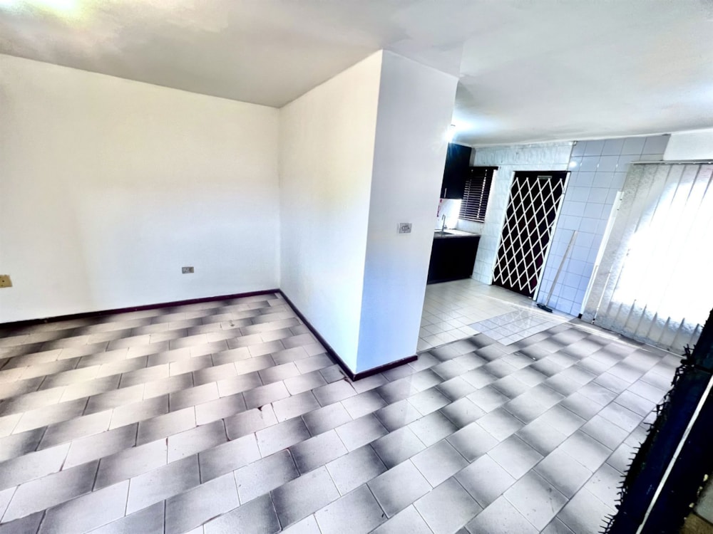 Townhouse sold in Reservoir Hills - 1WP1666271 Townhouse sold in Reservoir Hills - 1WP1666271