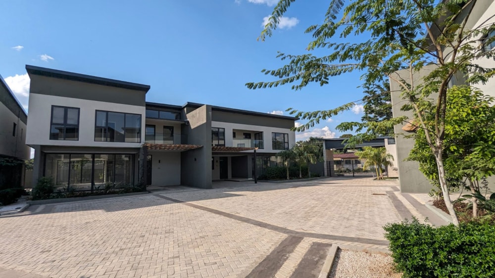Townhouse for sale in Roma, Zambia - 3ZA1659426