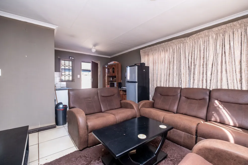 House for sale in Protea Glen - RDT1756561 House for sale in Protea Glen - RDT1756561
