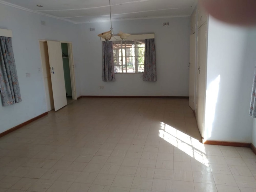 House for sale in Mashonaland East, Zimbabwe - 3ZB1659469 House for sale in Mashonaland East, Zimbabwe - 3ZB1659469