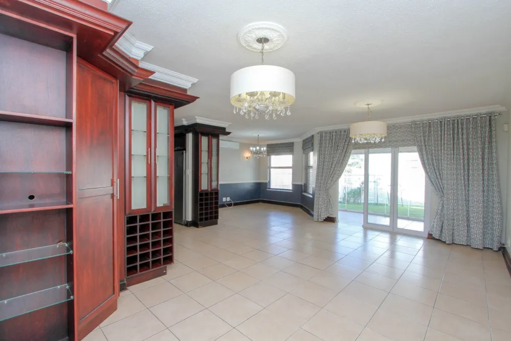 Townhouse let in La Lucia - 1ND1720385 Townhouse let in La Lucia - 1ND1720385