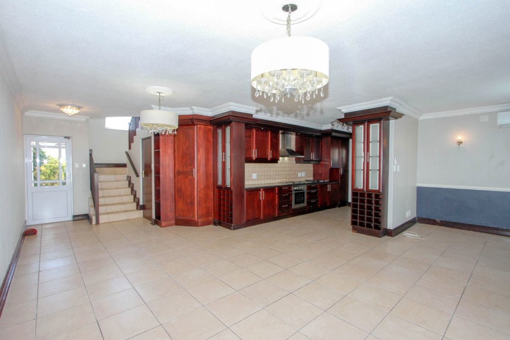 Townhouse to rent in La Lucia - 1ND1720385 Townhouse to rent in La Lucia - 1ND1720385