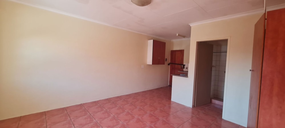 Bachelor apartment to rent in Hospitaal Park - 1PS1715133 Bachelor apartment to rent in Hospitaal Park - 1PS1715133