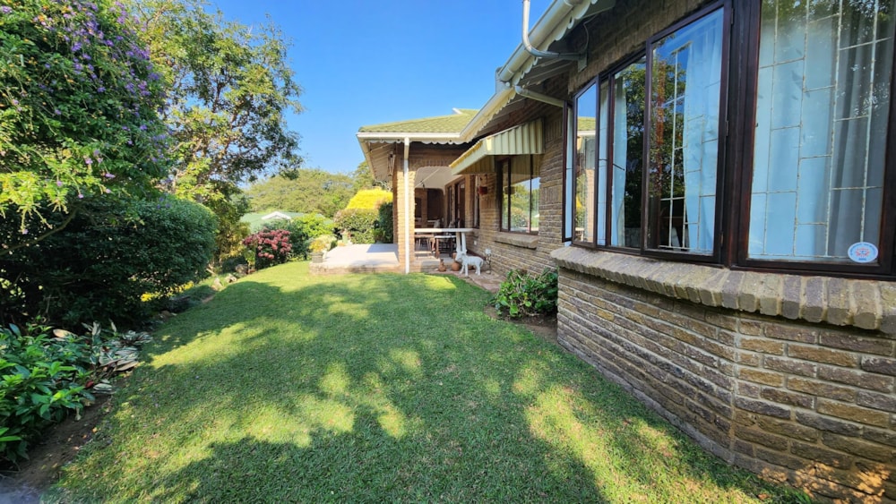 Townhouse for sale in Umtentweni - 1PX1660275 Townhouse for sale in Umtentweni - 1PX1660275