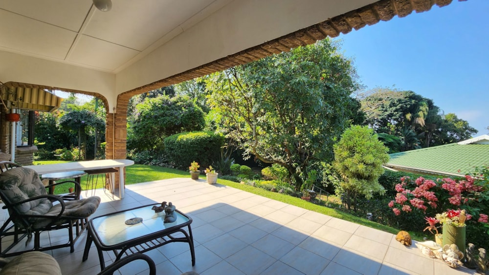 Townhouse for sale in Umtentweni - 1PX1660275 Townhouse for sale in Umtentweni - 1PX1660275