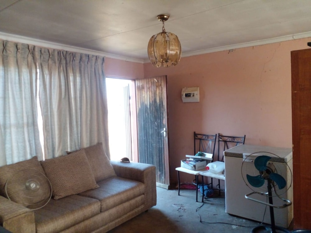 House sold in Sebokeng - 1VT1661140 House sold in Sebokeng - 1VT1661140