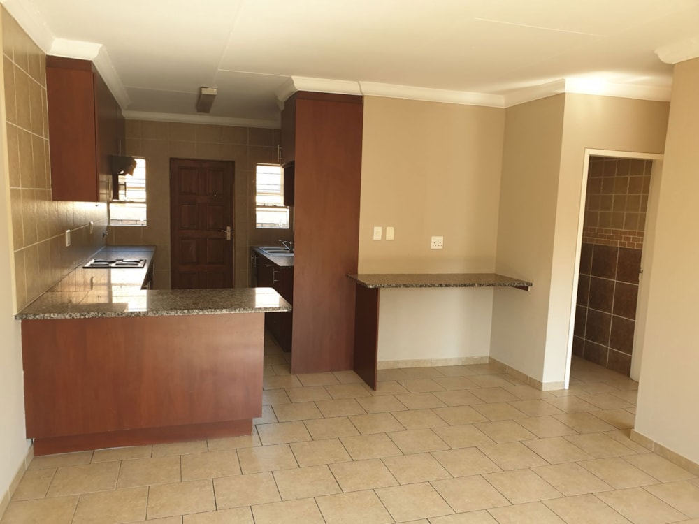 Security complex home to rent in Bartlett - ENL1749936 Security complex home to rent in Bartlett - ENL1749936