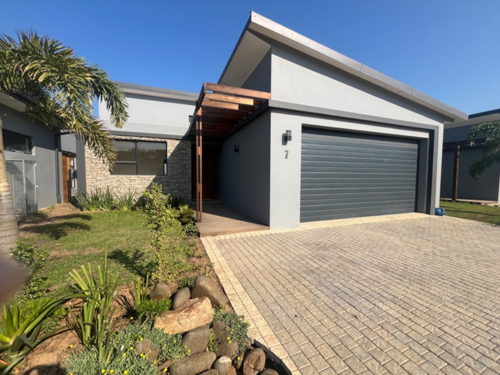 House for sale in Salt Rock - 1BD1660117