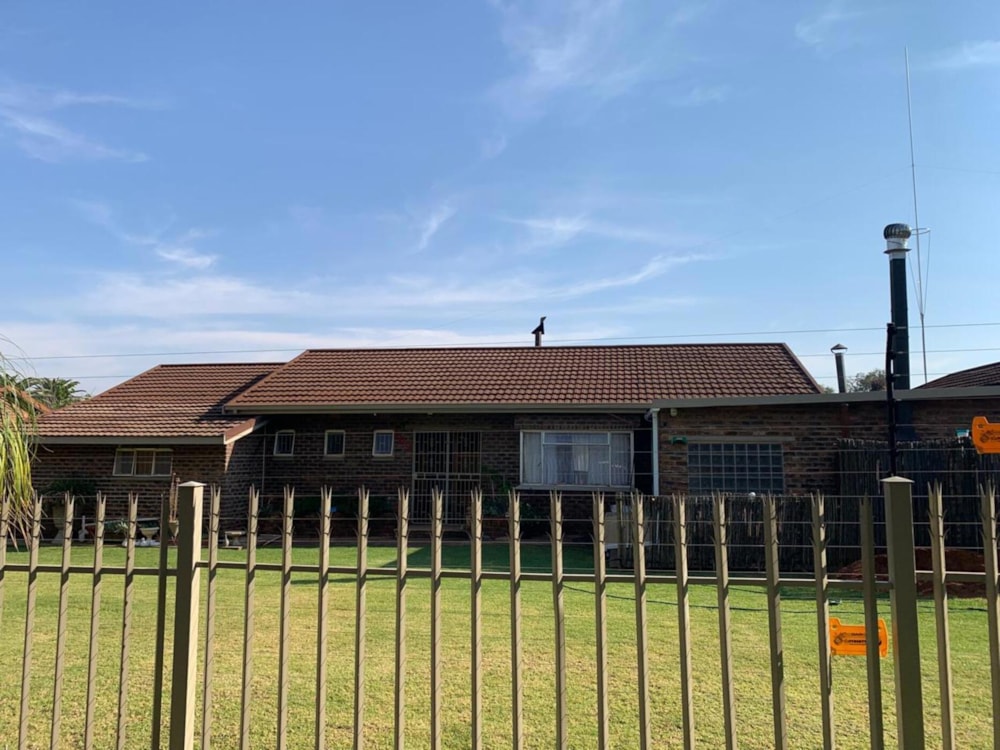 House for sale in Dennesig, Middelburg, Mpumalanga - 1MD1744235