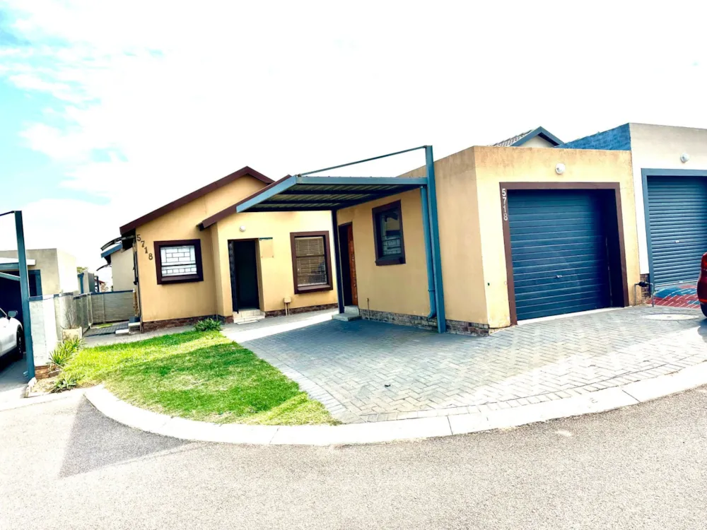 Townhouse for sale in Kosmosdal - CN1736872 Townhouse for sale in Kosmosdal - CN1736872