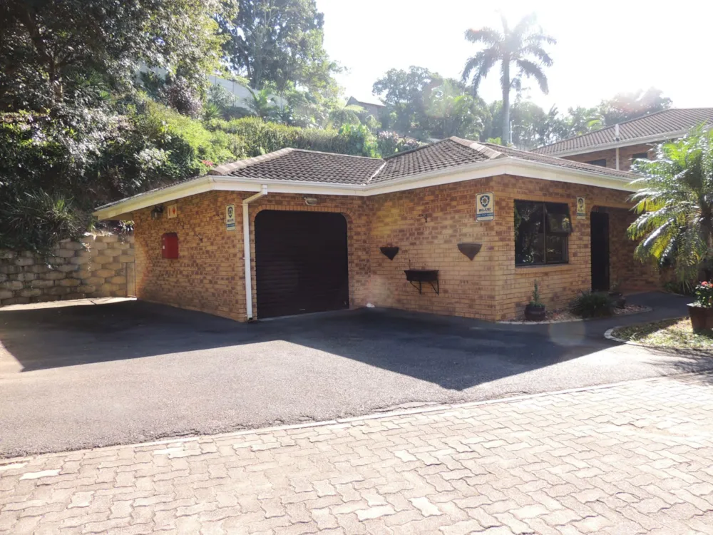 Townhouse let in Amanzimtoti - 1WB1719237 Townhouse let in Amanzimtoti - 1WB1719237
