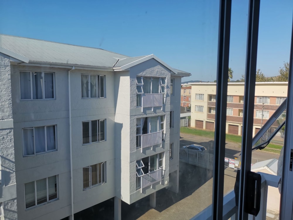 Apartment sold in Grahamstown Central (Makhanda Central)  - 1GC1656845 Apartment sold in Grahamstown Central (Makhanda Central)  - 1GC1656845