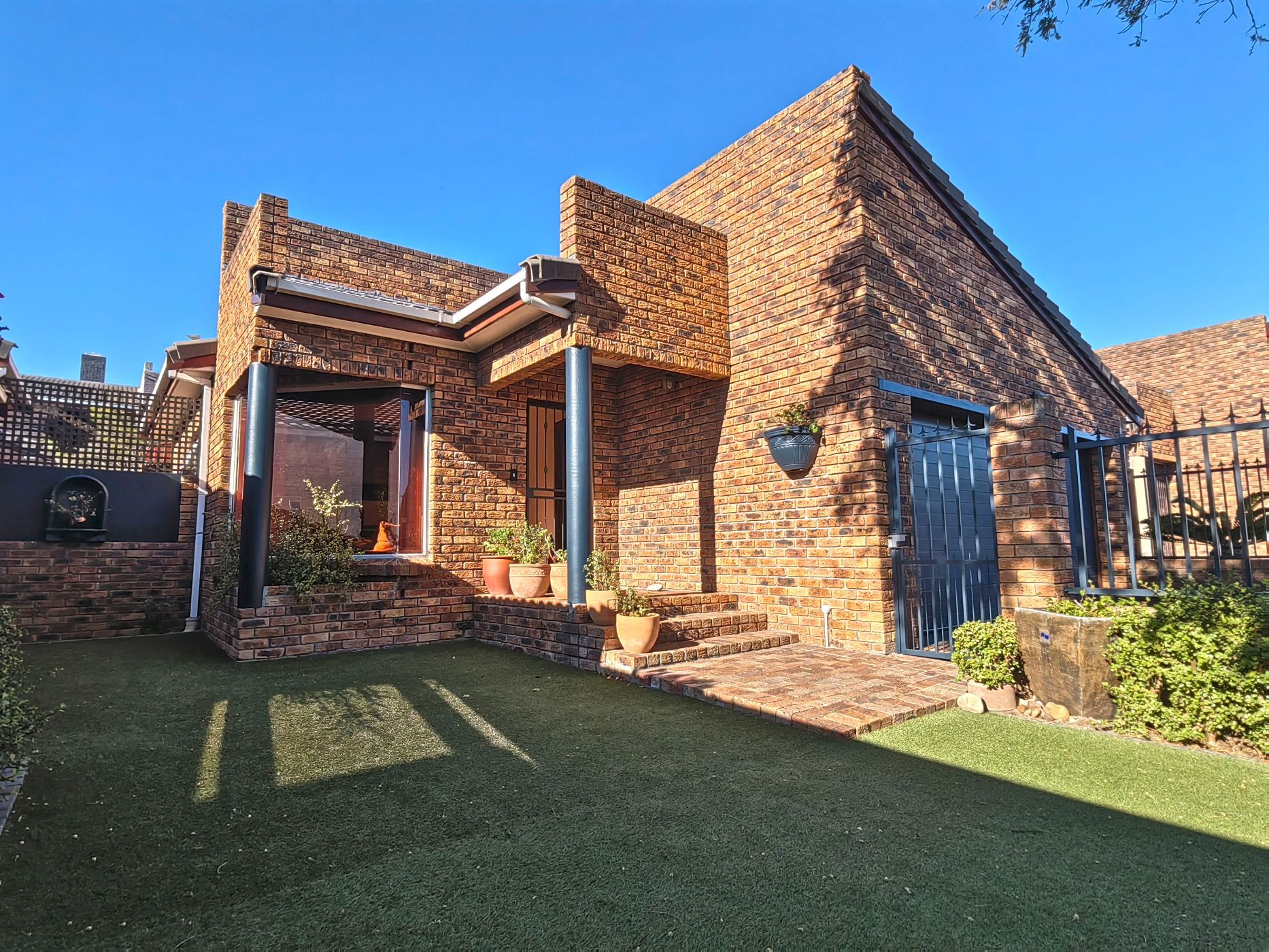 House sold in Welgelegen, Parow - 1PLA1657991