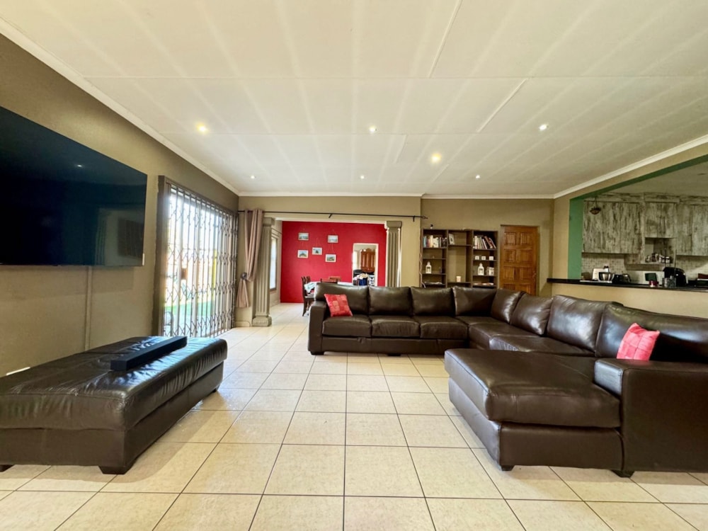 House for sale in Ermelo Central - 1EM1654826