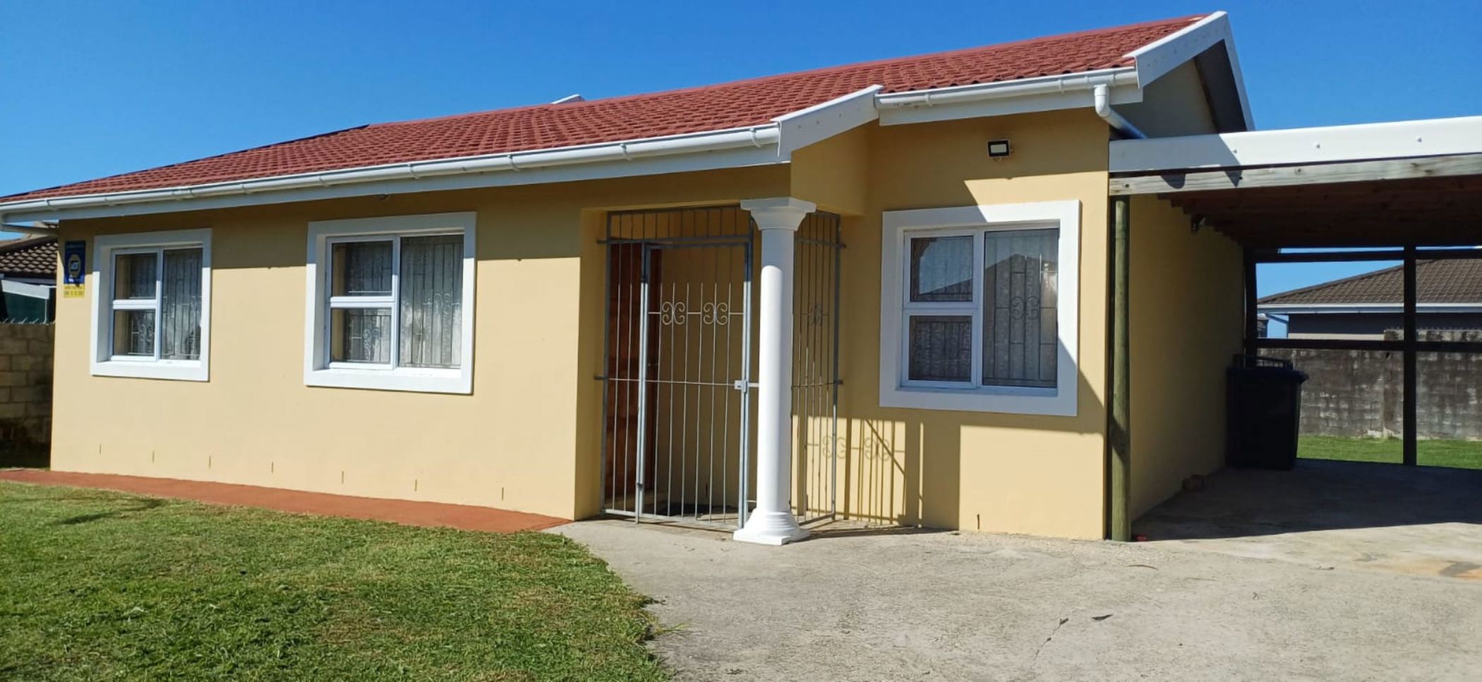 House sold in Wave Crest - 1JF1656983