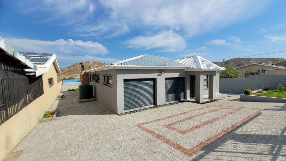 House to rent in Springbok - 1NA1733048