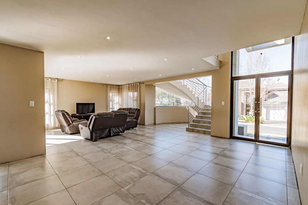 Golf estate house sold in Blue Valley Golf Estate - CN1686234