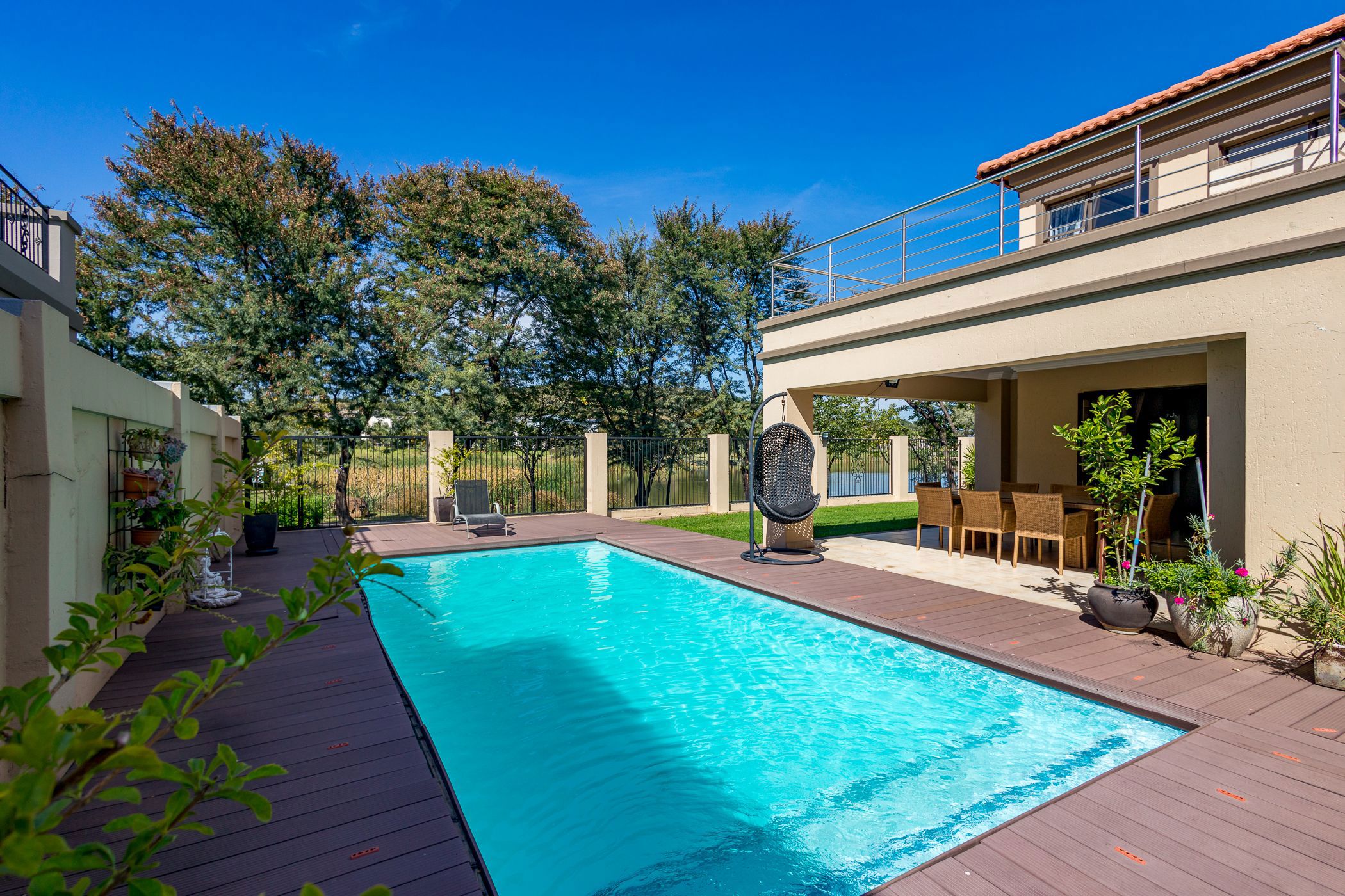 House for sale in Aspen Hills - 1GV1653943