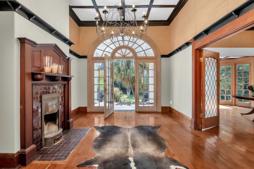 House for sale in Westcliff, Johannesburg - HP1660374 House for sale in Westcliff, Johannesburg - HP1660374