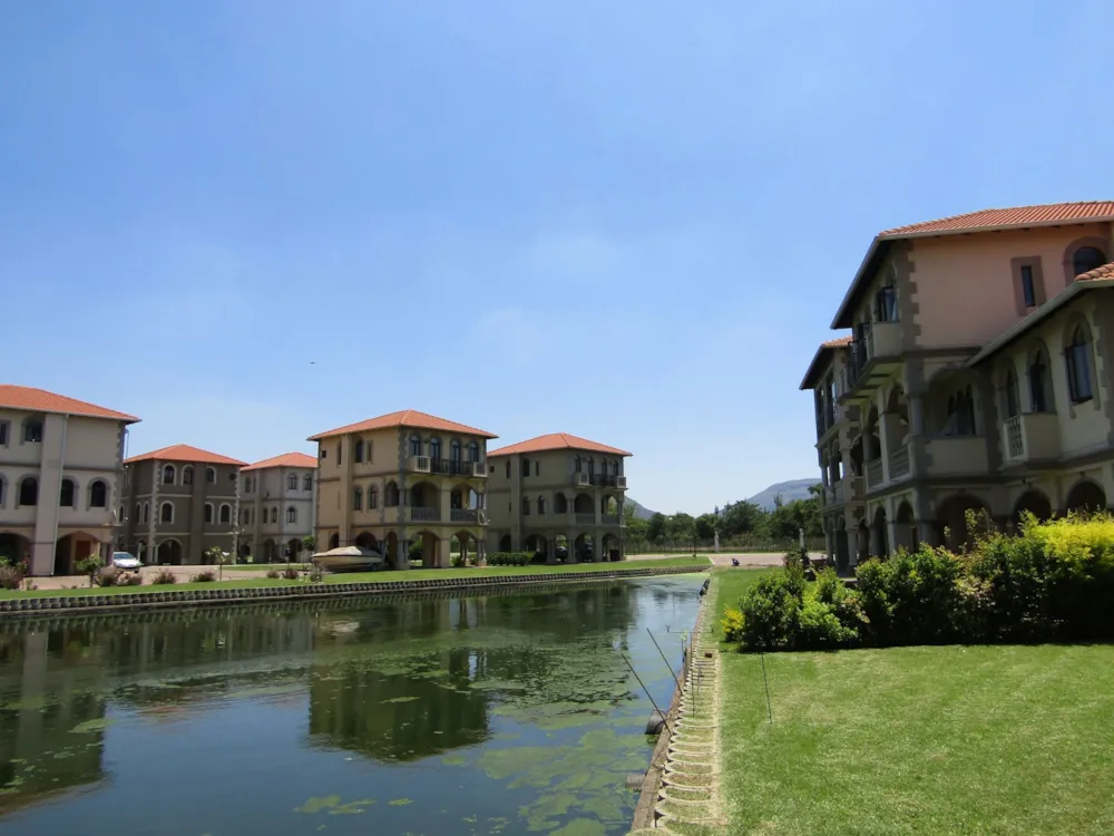 Security estate home for sale in Ifafi - 1HR1750578