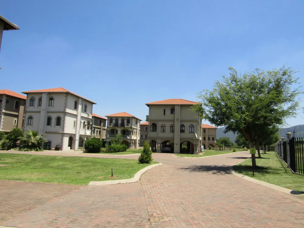 Security estate home for sale in Ifafi - 1HR1750578