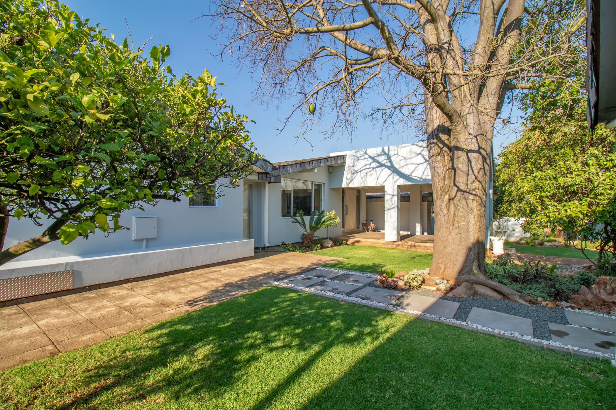 House sold in Constantia Kloof - RAN1659759