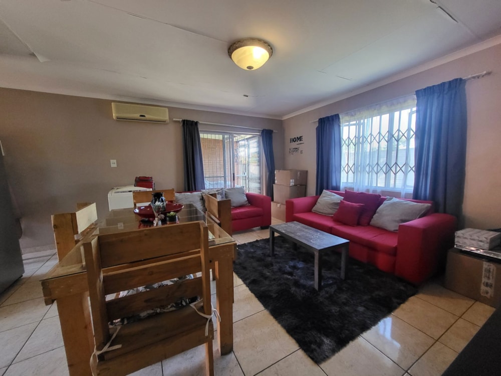 Townhouse let in Arboretum, Richards Bay - 1RY1678543 Townhouse let in Arboretum, Richards Bay - 1RY1678543