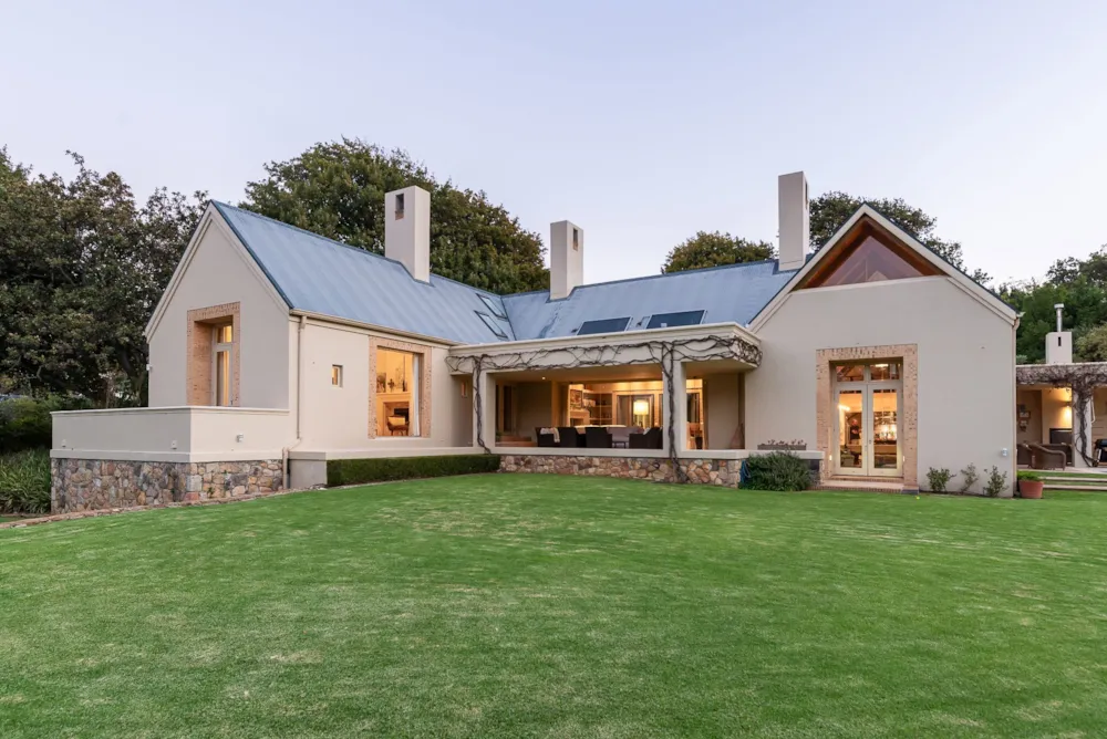 House sold in Bishopscourt - KW1656772 House sold in Bishopscourt - KW1656772