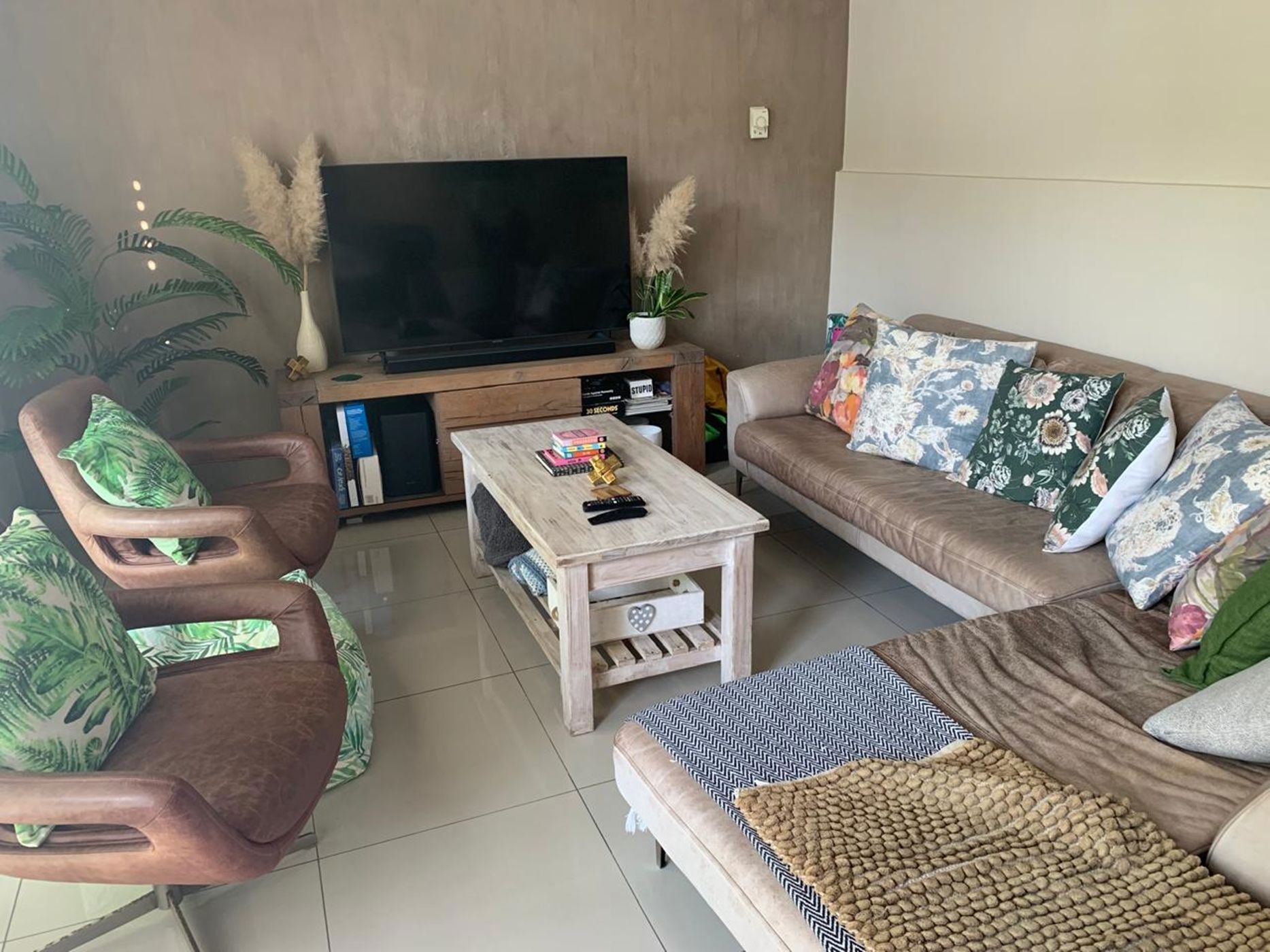 Apartment for sale in uMhlanga Rocks - 1ND1658174