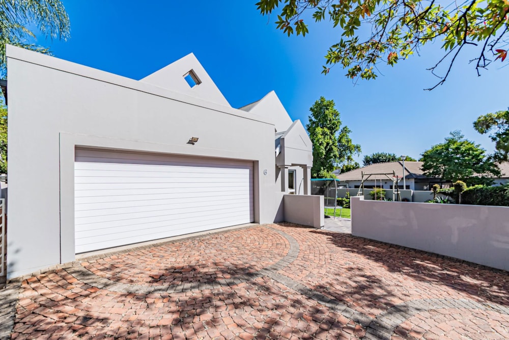 House to rent in Silver Lakes Golf Estate - PT1729171