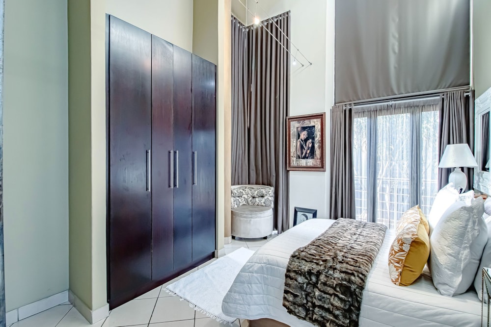 Townhouse for sale in Menlo Park - PT1716960