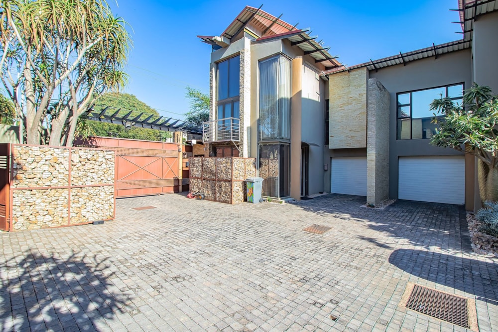 Townhouse for sale in Menlo Park - PT1716960