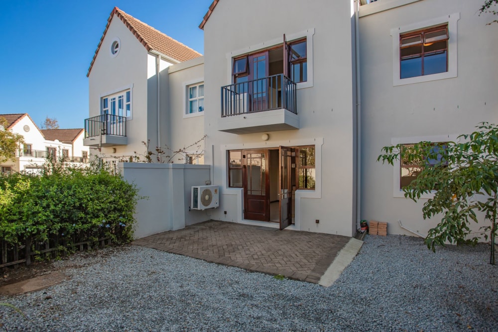 House let in Boschenmeer Golf Estate - TKL1702317 House let in Boschenmeer Golf Estate - TKL1702317