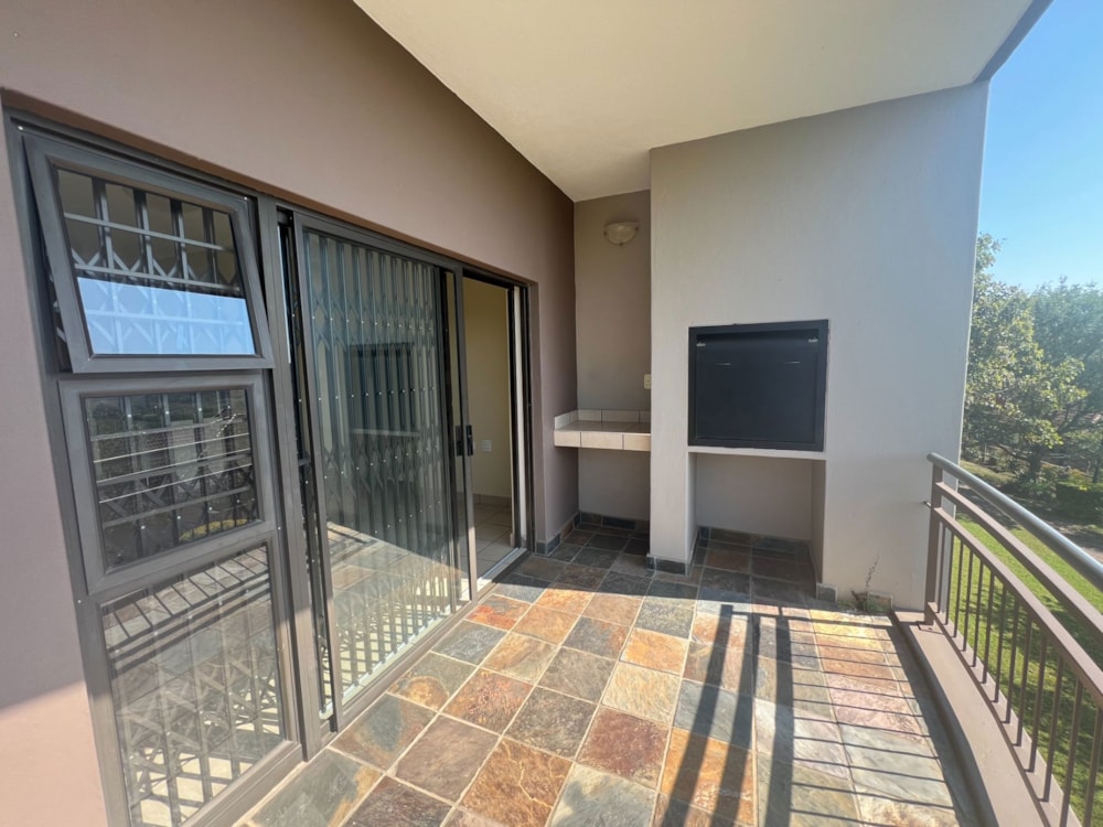 Apartment to rent in Bateleur Estate - 1NS1722001