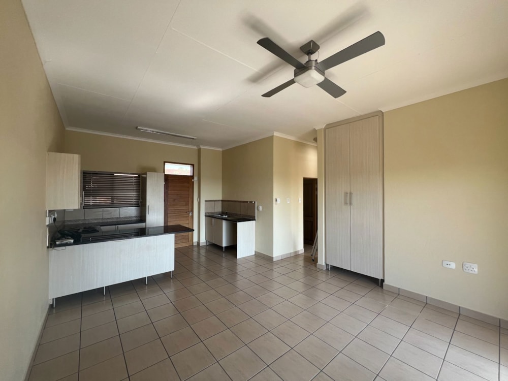 Apartment to rent in Bateleur Estate - 1NS1722001 Apartment to rent in Bateleur Estate - 1NS1722001