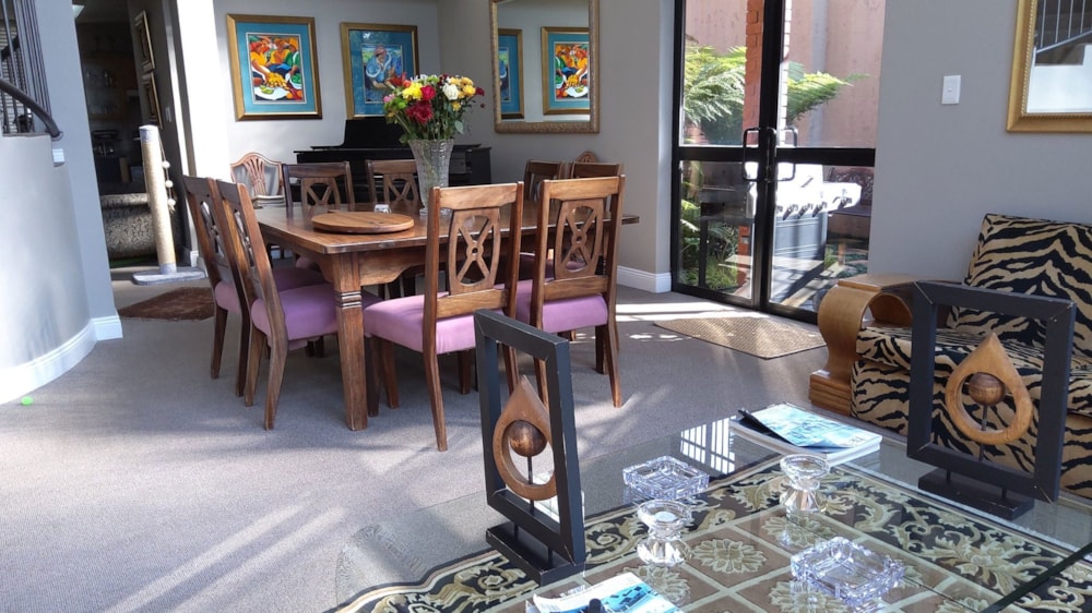 House let in Waterkloof Ridge - PTL1694356 House let in Waterkloof Ridge - PTL1694356