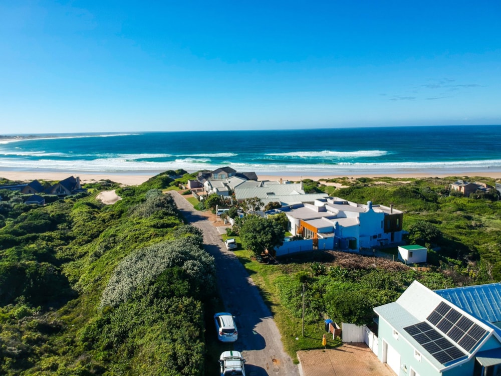 Vacant land sold in Cape St Francis - 1SA1661336 Vacant land sold in Cape St Francis - 1SA1661336