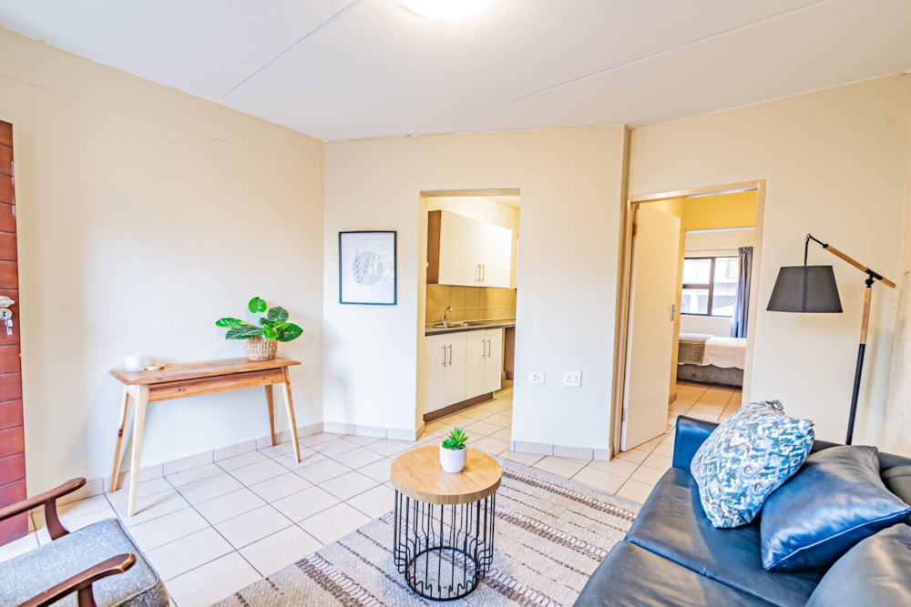 Apartment for sale in Die Hoewes - CN1658612