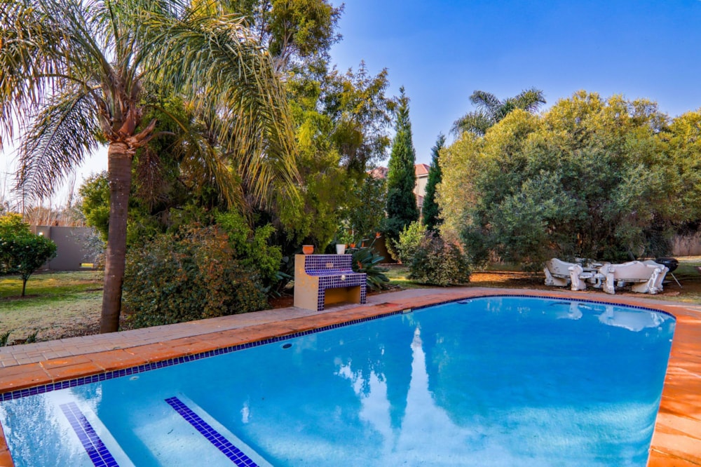 House sold in Cornwall Hill - CN1661994