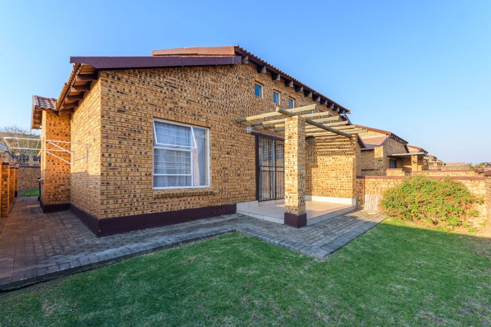 Townhouse for sale in Honey Park - RAN1710772