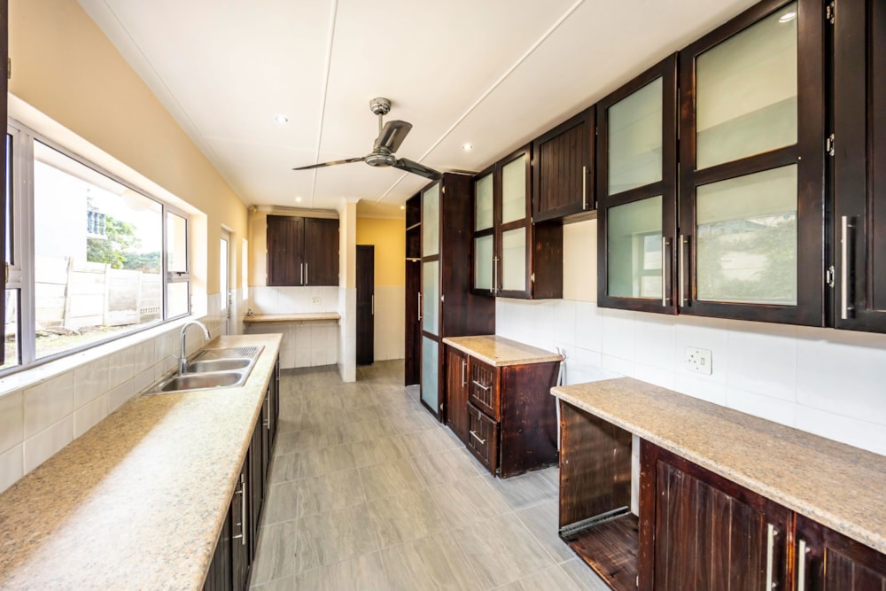 House for sale in Beacon Bay - 1ET1661310 House for sale in Beacon Bay - 1ET1661310