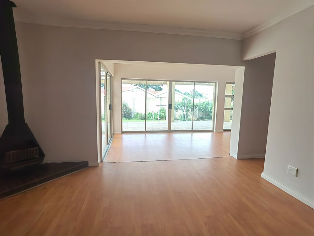 House to rent in Bluewater Bay, Port Elizabeth, Gqeberha - 1PLZ1721848 House to rent in Bluewater Bay, Port Elizabeth, Gqeberha - 1PLZ1721848